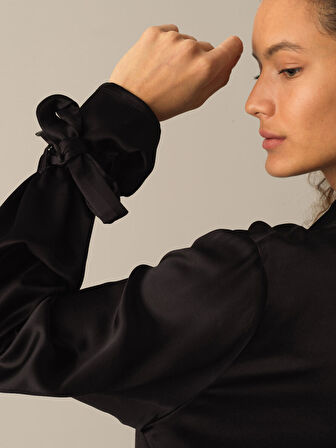 Xint Siyah Oversize Saten Gömlek