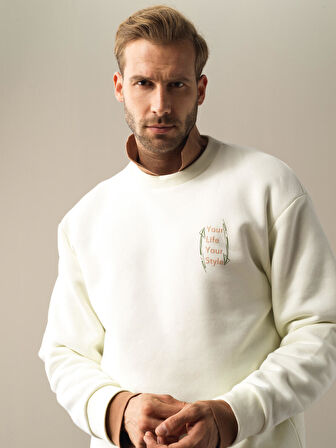 Xint  Ekru Oversize Baskılı Sweatshirt