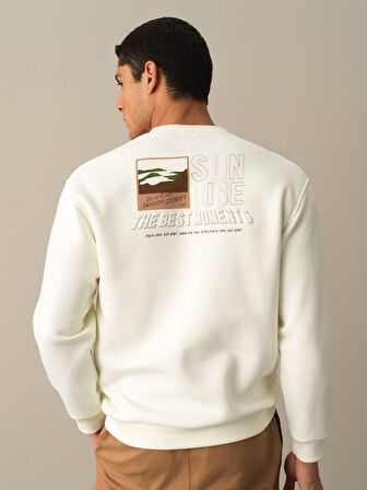 Xint Ekru Oversize Baskılı Sweatshirt