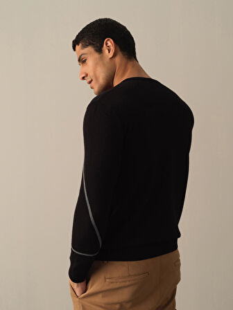 Xint Siyah Regular Fit Desenli Kazak