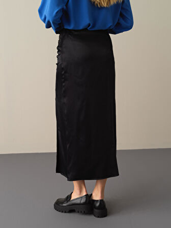 Xint Siyah Regular Fit Saten Etek