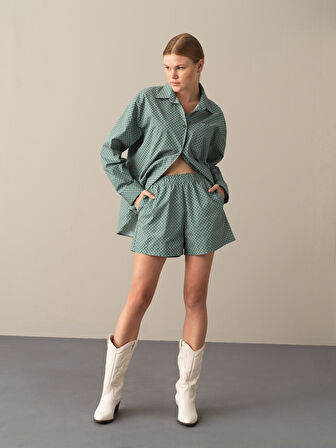 Xint Haki Oversize Desenli Şort