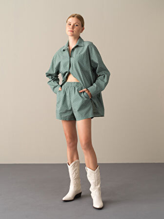 Xint Haki Oversize Desenli Şort