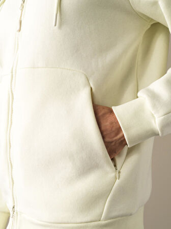 Xint Ekru Regular Fit Sweatmont