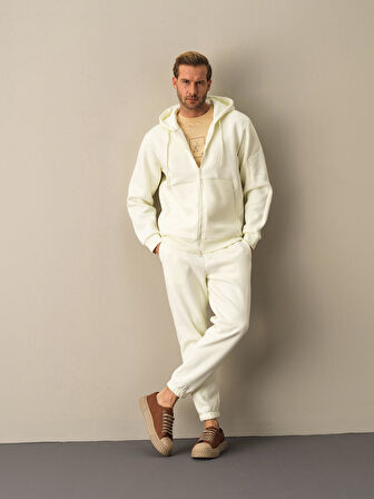 Xint Ekru Regular Fit Sweatmont