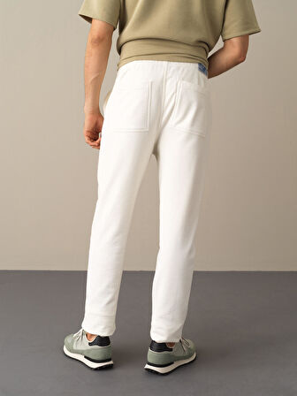 Xint Beyaz Regular Fit Jogger Pantolon