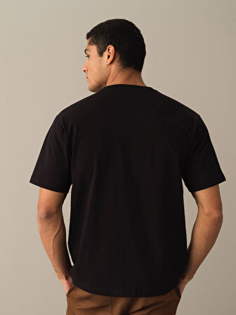 Xint Siyah Oversize Baskılı Tişört