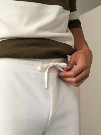 Xint Beyaz Regular Fit Polar Sweat Pantolon