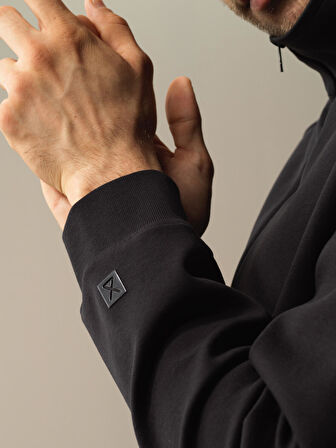 Xint Siyah Regular Fit Sweatmont