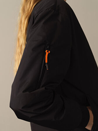 Xint Siyah Fermuarlı Oversize Bomber Ceket