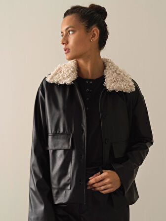 Xint Siyah Deri Görünümlü Oversize Ceket