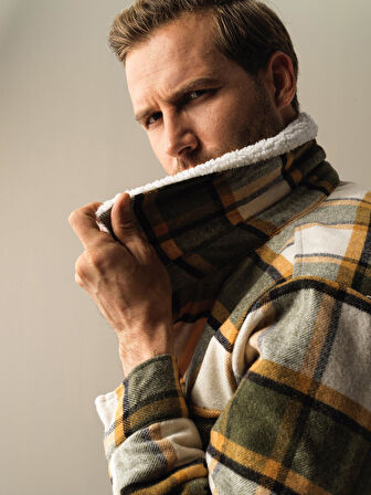 Xint Haki Regular Fit Mont