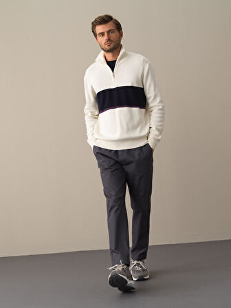 Xint Ekru Regular Fit Sweatshirt