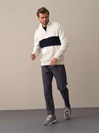 Xint Ekru Regular Fit Sweatshirt