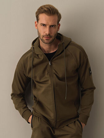 Xint Haki Slim Fit Sweatmont