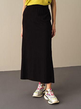 Xint Siyah Regular Fit Triko Uzun Etek