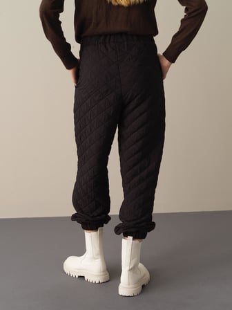 Xint Siyah Oversize Kapitone Pantolon