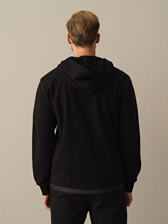 Xint Siyah Regular Fit Sweatmont