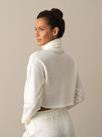 Xint Beyaz Oversize Crop