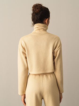 Xint Bej Oversize Crop