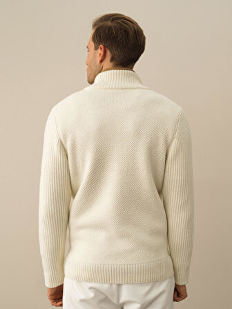 Xint Ekru Doğal Yün Dokulu Regular Fit Hırka