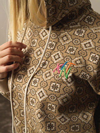 Xint Bej Işıltılı Lurex Detaylı Oversize Sweatshirt