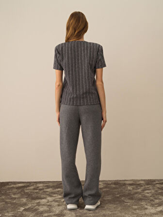 Xint Siyah Işıltılı Lurex Detaylı Regular Fit Bluz