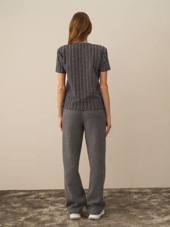 Xint Siyah Işıltılı Lurex Detaylı Regular Fit Bluz