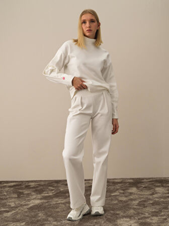 Xint Kırık Beyaz Pamuk Dokulu Oversize Sweat Pantolon
