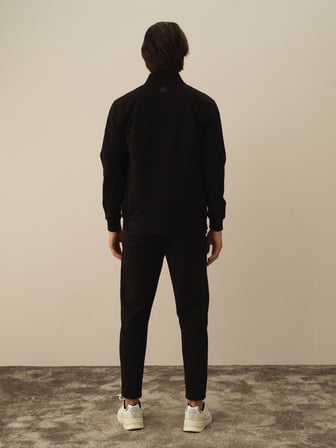 Xint Siyah Pamuk Dokulu Slim Fit Sweatmont
