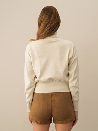 Xint Kırık Beyaz Pamuk Dokulu Oversize Kazak