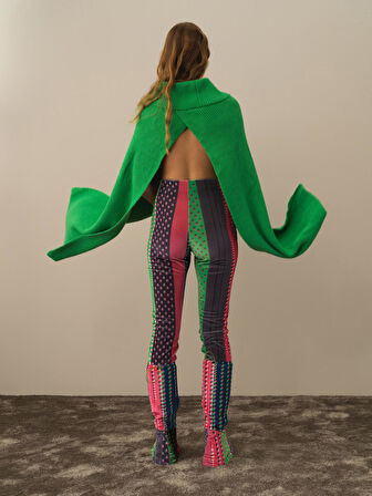 Xint Yeşil Doğal Yün Dokulu Regular Fit Pelerin