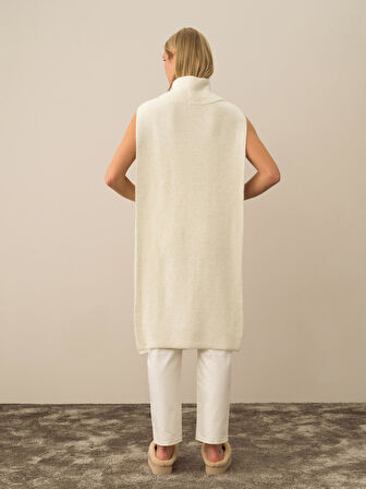 Xint Ekru Doğal Yün Dokulu Regular Fit Pelerin