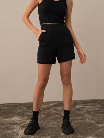 Xint Siyah Doğal Yün Dokulu Regular Fit Şort
