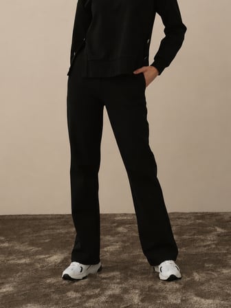 Xint Siyah Pamuk Dokulu Regular Fit Sweat Pantolon