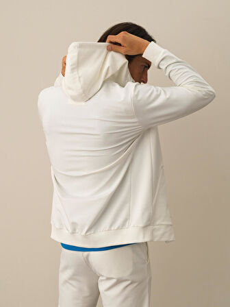 Xint Kırık Beyaz Pamuk Dokulu Slim Fit Sweatmont