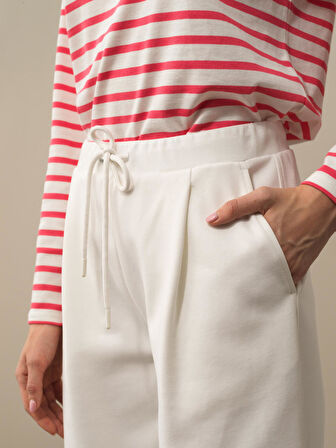 Xint Kırık Beyaz Pamuk Dokulu Regular Fit Sweat Pantolon