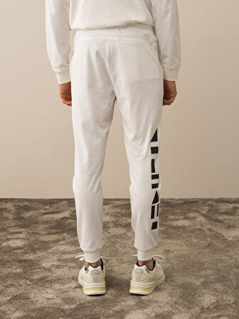Xint Kırık Beyaz Pamuk Dokulu Regular Fit Sweat Pantolon