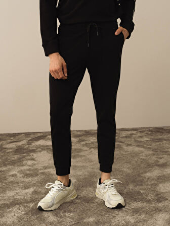 Xint Siyah Pamuk Dokulu Regular Fit Sweat Pantolon