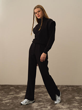 Xint Siyah Pamuk Dokulu Regular Fit Sweatshirt