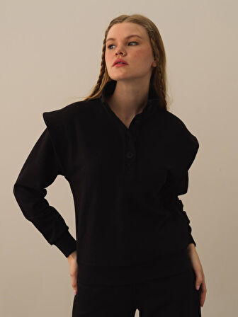 Xint Siyah Pamuk Dokulu Regular Fit Sweatshirt