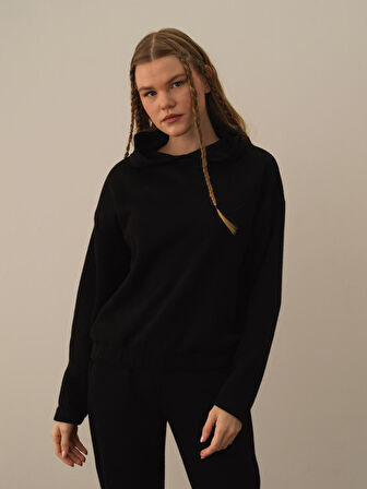 Xint Siyah Pamuk Dokulu Oversize Sweatshirt