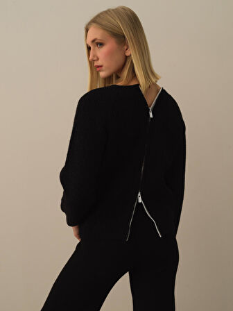 Xint Siyah Doğal Yün Dokulu Regular Fit Kazak