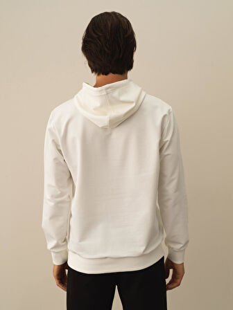 Xint Kırık Beyaz Pamuk Dokulu Regular Fit Sweatshirt