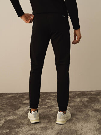 Xint Siyah Pamuk Dokulu Slim Fit Sweat Pantolon