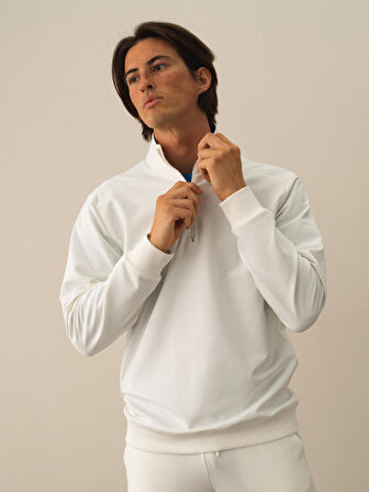 Xint Kırık Beyaz Pamuk Dokulu Regular Fit Sweatshirt