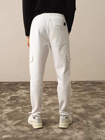 Xint Kırık Beyaz Pamuk Dokulu Regular Fit Sweat Pantolon