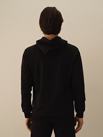 Xint Siyah Pamuk Dokulu Regular Fit Sweatshirt