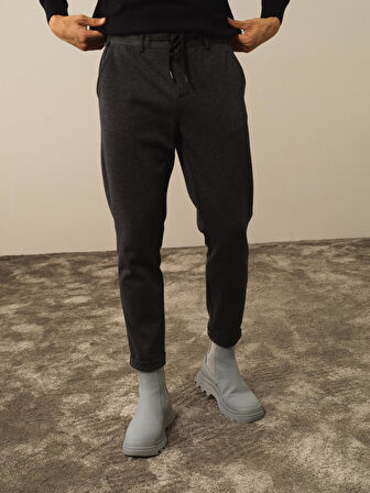 Xint Siyah Pamuk Dokulu Slim Fit Jogger Pantolon