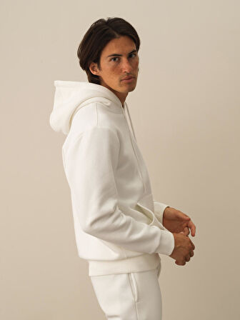 Xint Kırık Beyaz Pamuk Dokulu Regular Fit Sweatshirt
